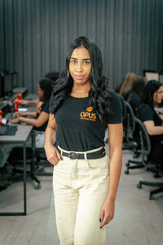 Foto do membro da equipe Larissa Ramos