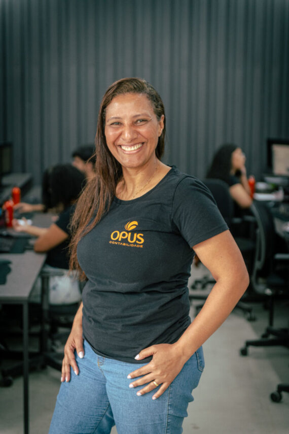 Foto do membro da equipe Rosana Moura